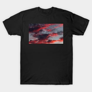 SUNSETS AND SUNRISES T-Shirt